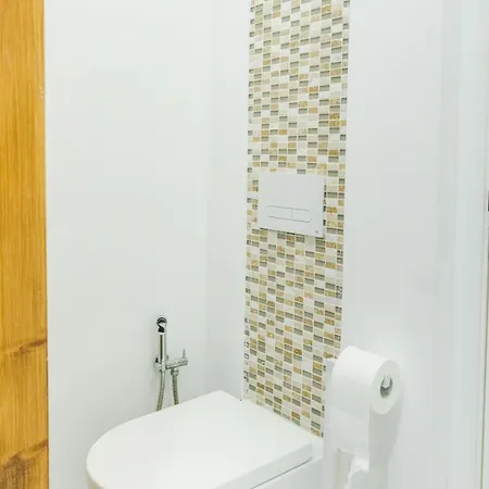 Charm Lisboeta Апартаменти *