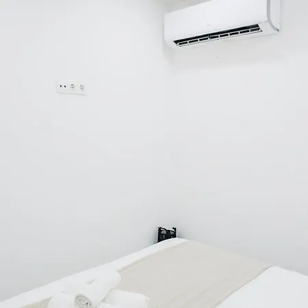 Апартаменти Charm Lisboeta *