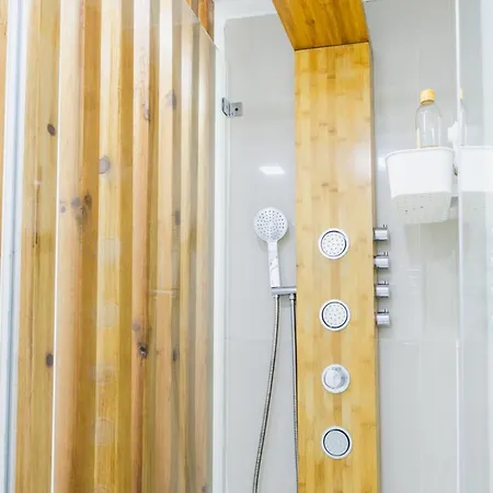 Charm Lisboeta Лісабон